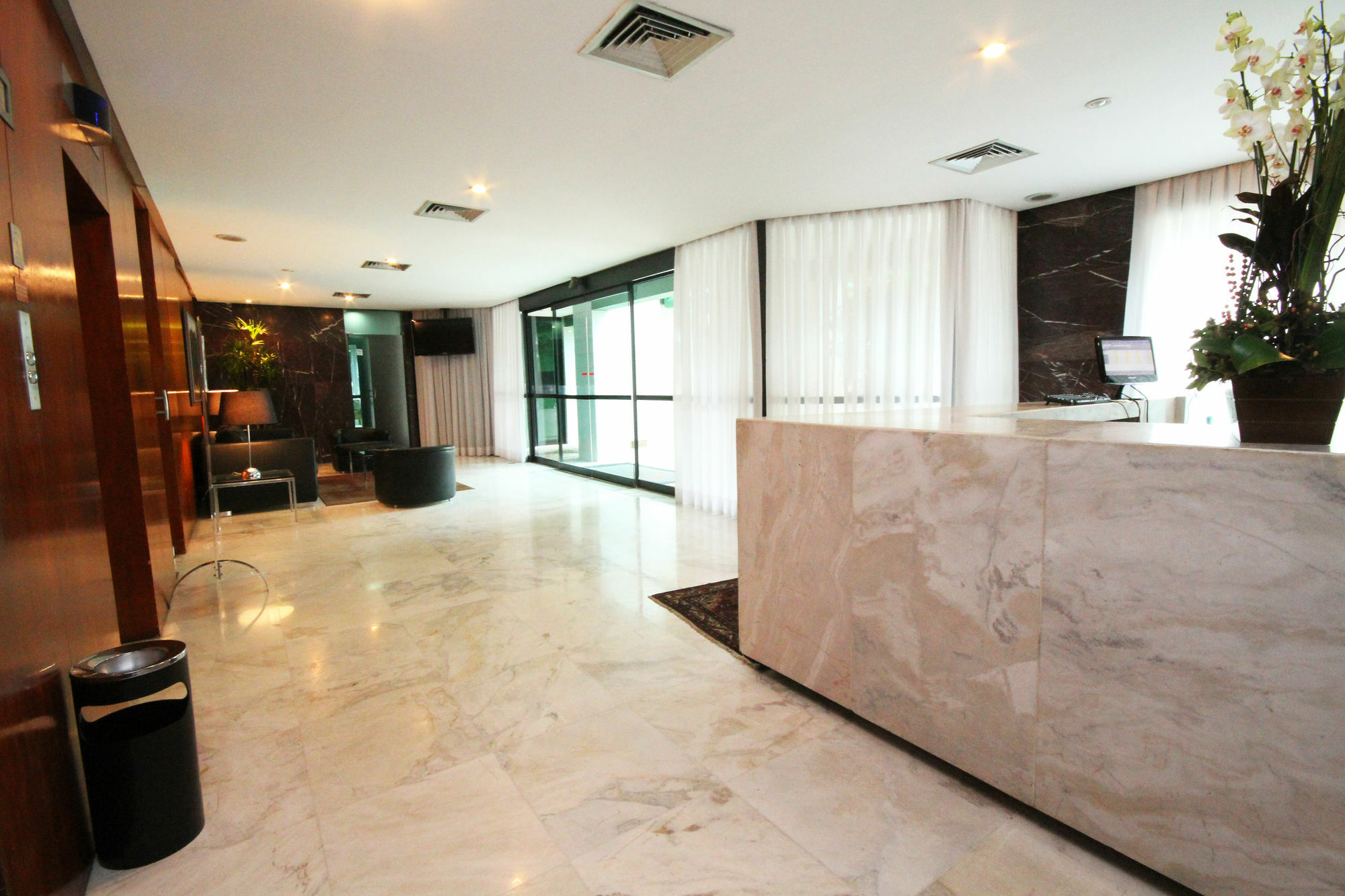 Hotel Promenade Champagnat à Belo Horizonte Extérieur photo